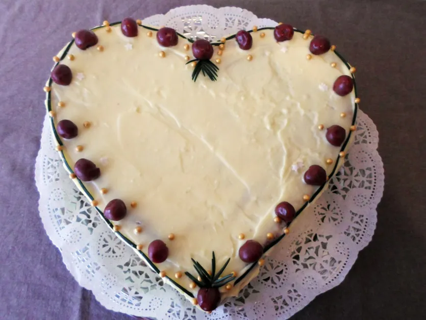 Meggyes-vaníliás gesztenyetorta recept