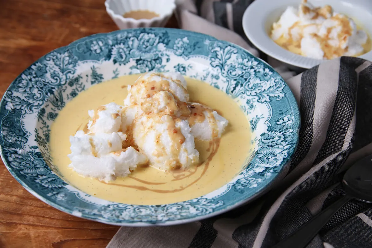 Madártej mogyoróvajas szósszal recept