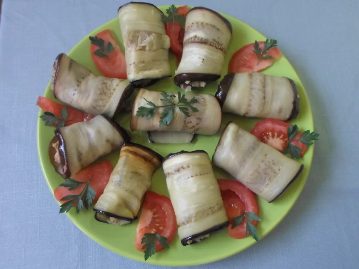 Gombás-tormás padlizsántekercs recept