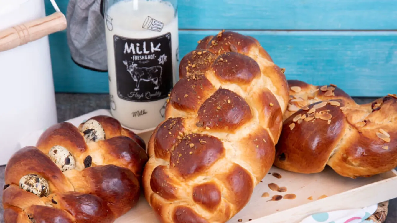 Húsvéti fonott kalács háromféle töltelékkel recept