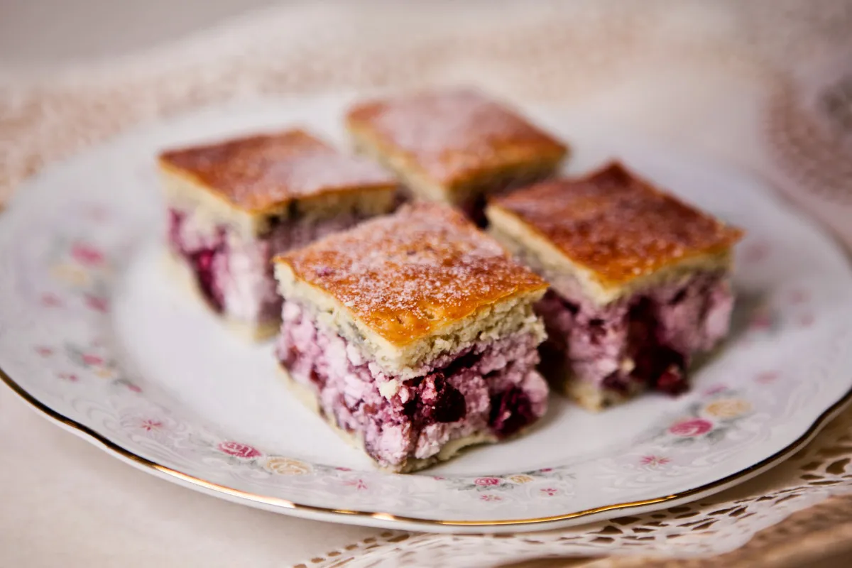 Totus-meggyes pite recept