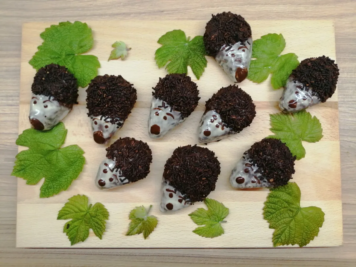 Csokis-kekszes sünik recept