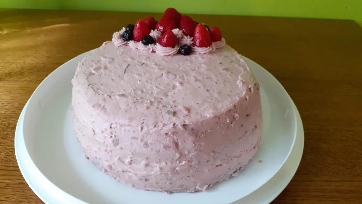 Erdei gyümölcsös joghurttorta recept