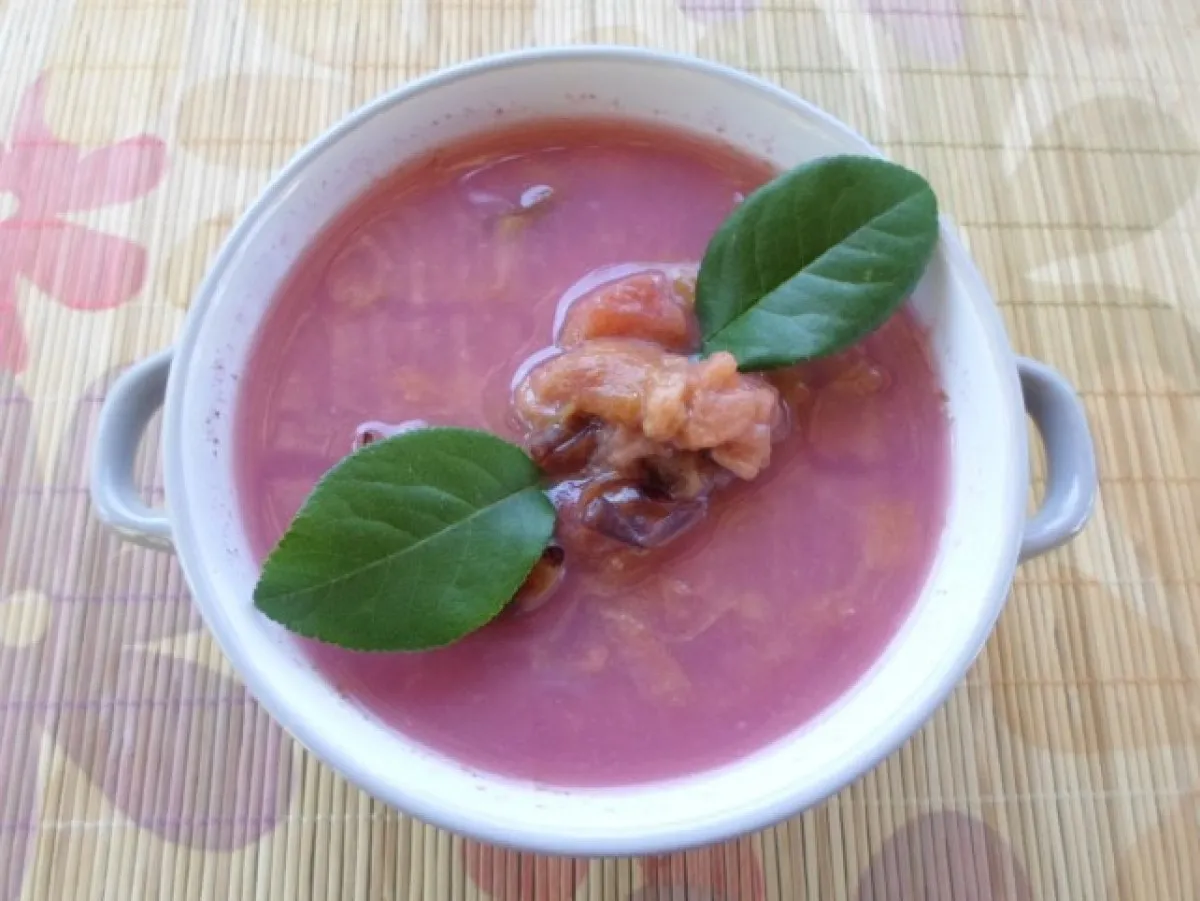 Fahéjas szilvakrémleves recept