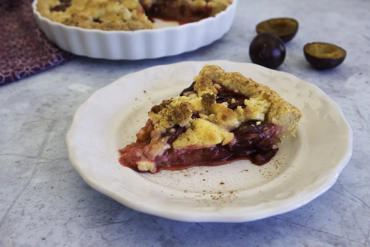 Morzsás szilvás sütemény (crumble) recept