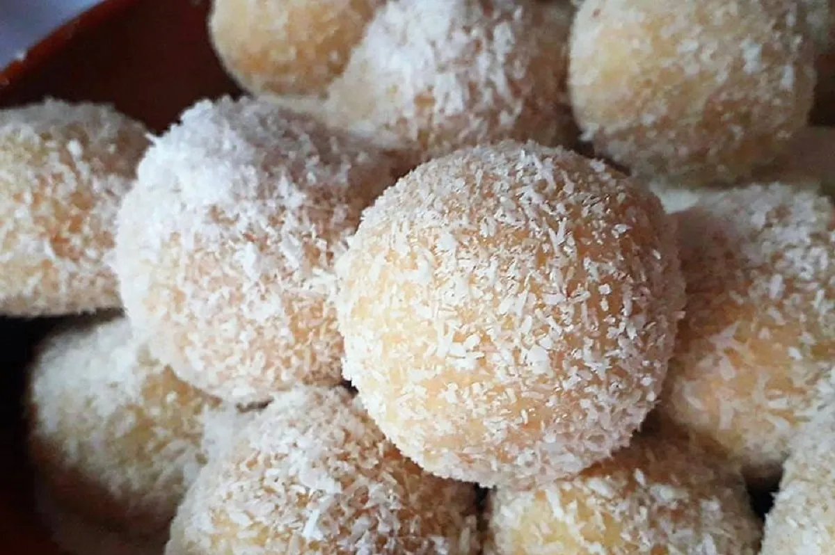 Kókuszgolyó - kakaó nélkül! recept