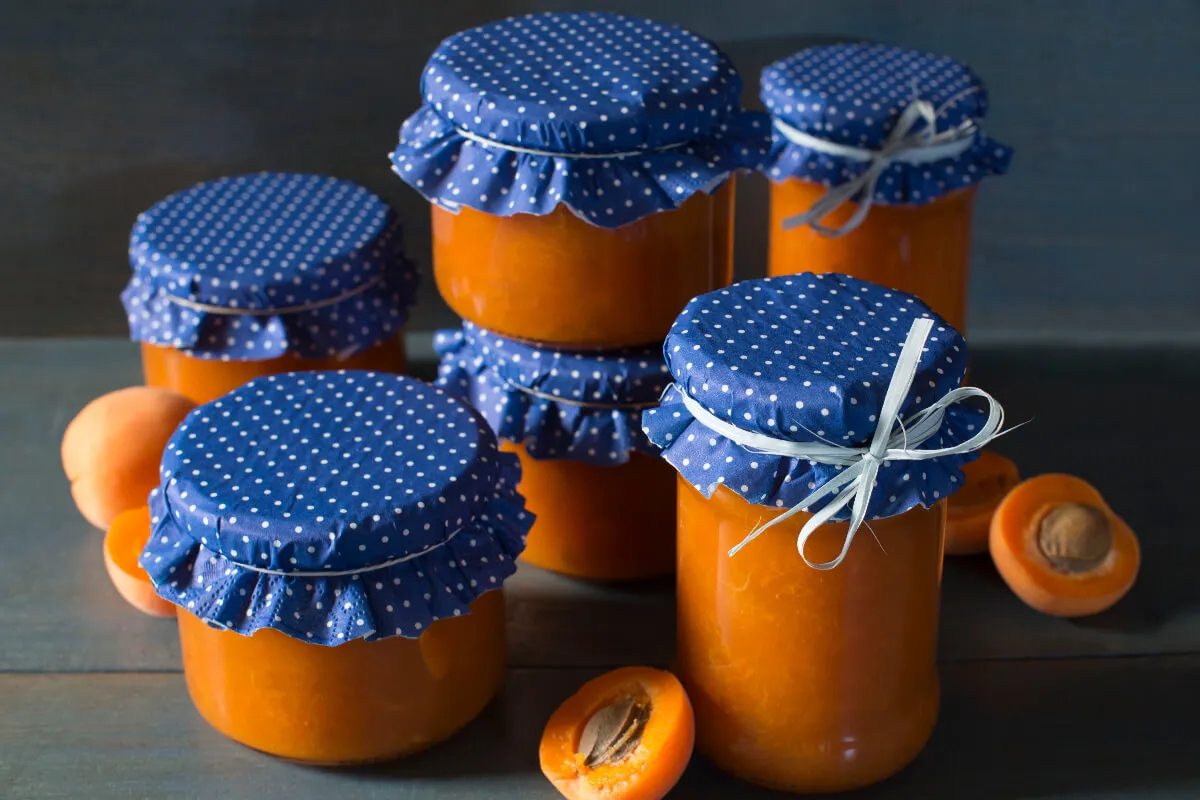 Sárgabaracklekvár kevés cukorral recept