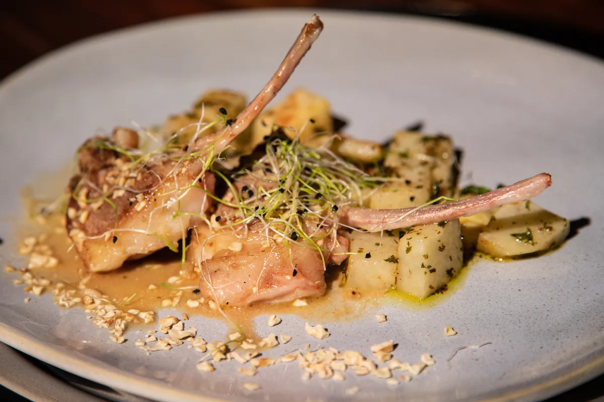 Karalábés bárányborda Wossala Rozina meglepetés hozzávalójával recept