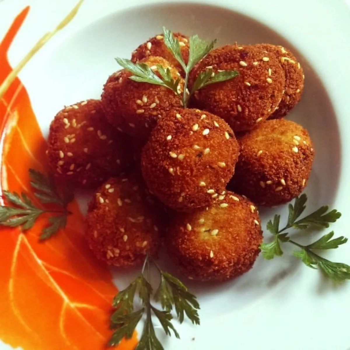 Szezámmagos cukkinigolyók recept