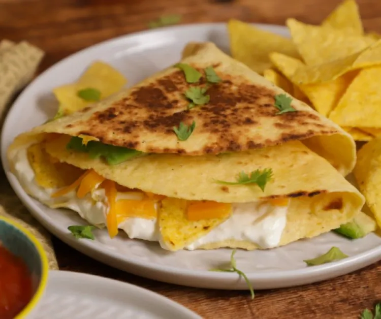 Avokádós-paradicsomos tortillaszendvics recept