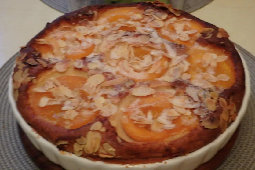 Barackos mandulatorta recept