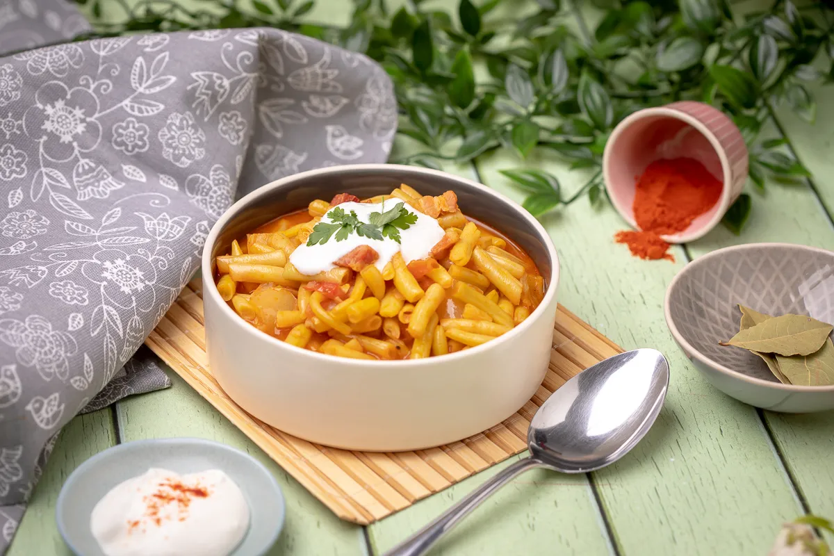 Zöldbabpörkölt egyszerűen recept