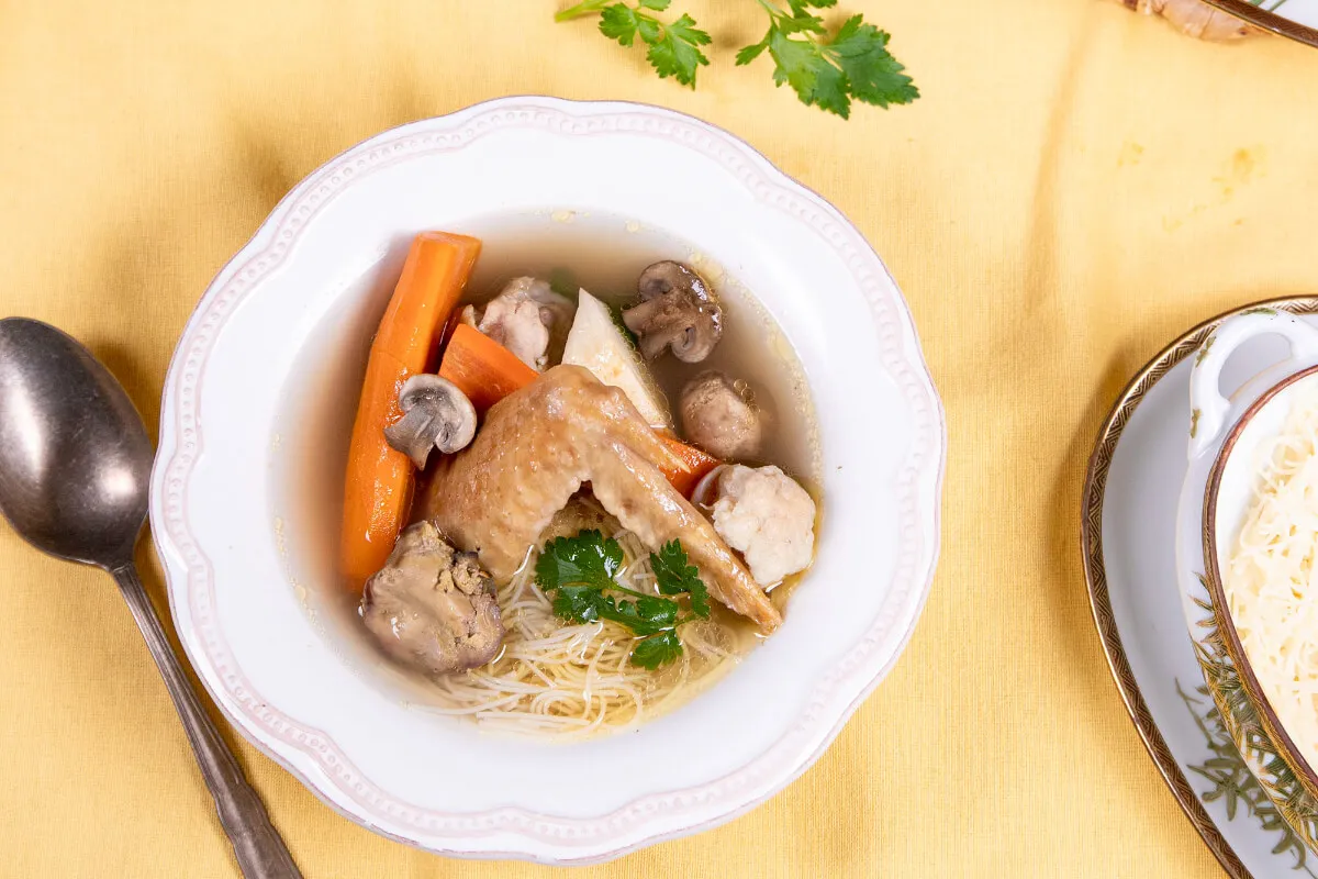 Sütőben főtt tyúkhúsleves recept