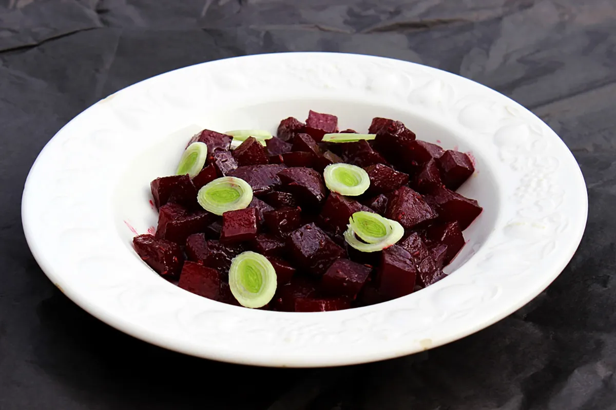 Sült fűszeres céklasaláta recept