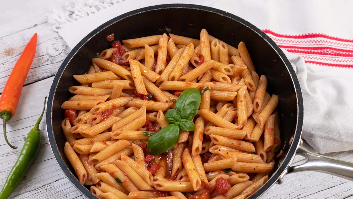 Penne all' arrabbiata