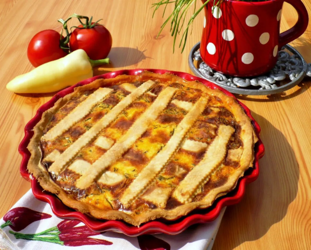 Cukkinis lecsó pitében  recept