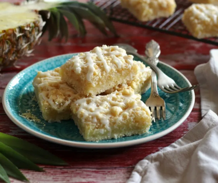 Hawaii szelet (ananászos-kókuszos morzsasüti) recept