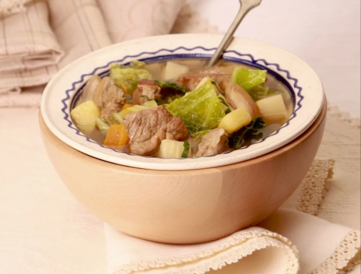 Kelkáposztás krumplileves recept