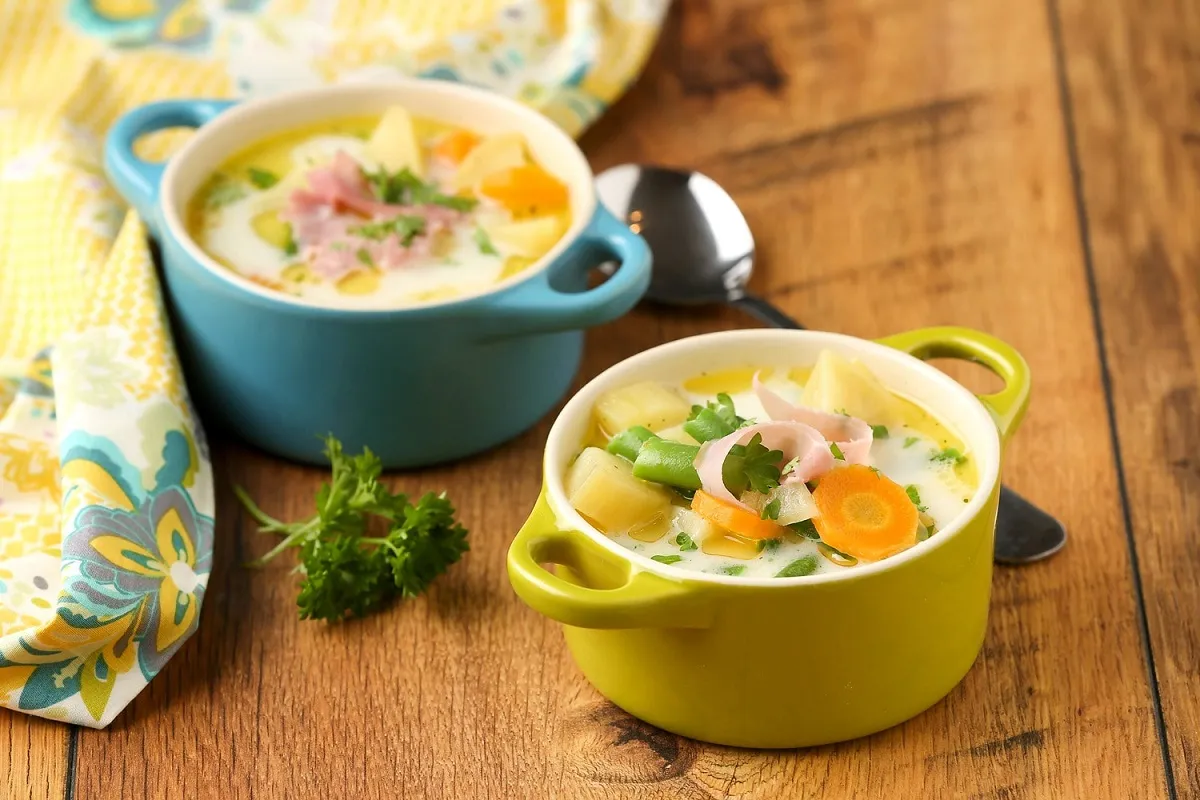 Krumplileves sonkával recept