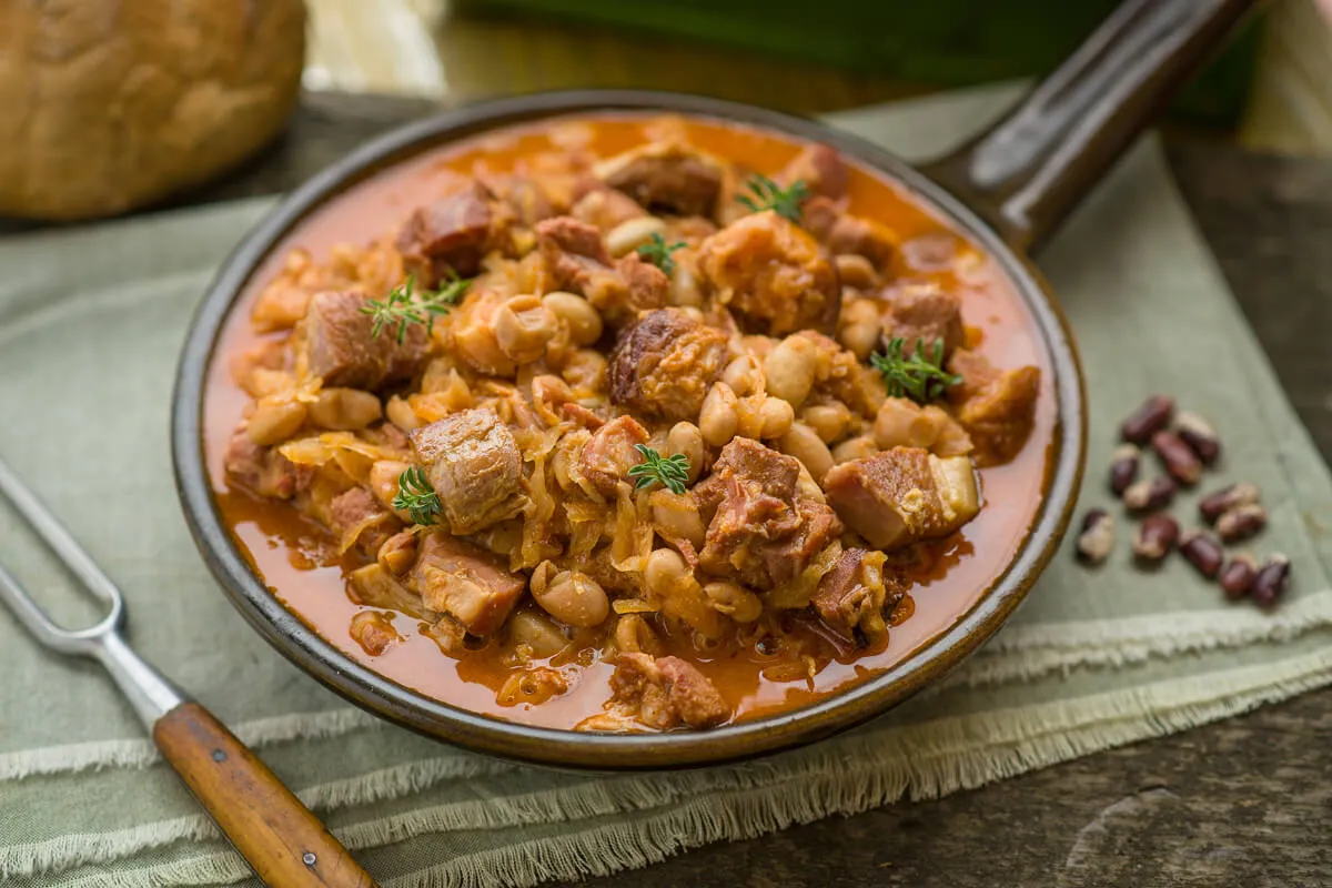 Göcseji babos káposzta csülökkel recept