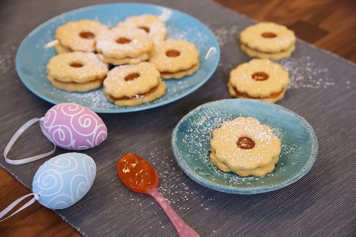 Baracklekváros omlós linzer recept