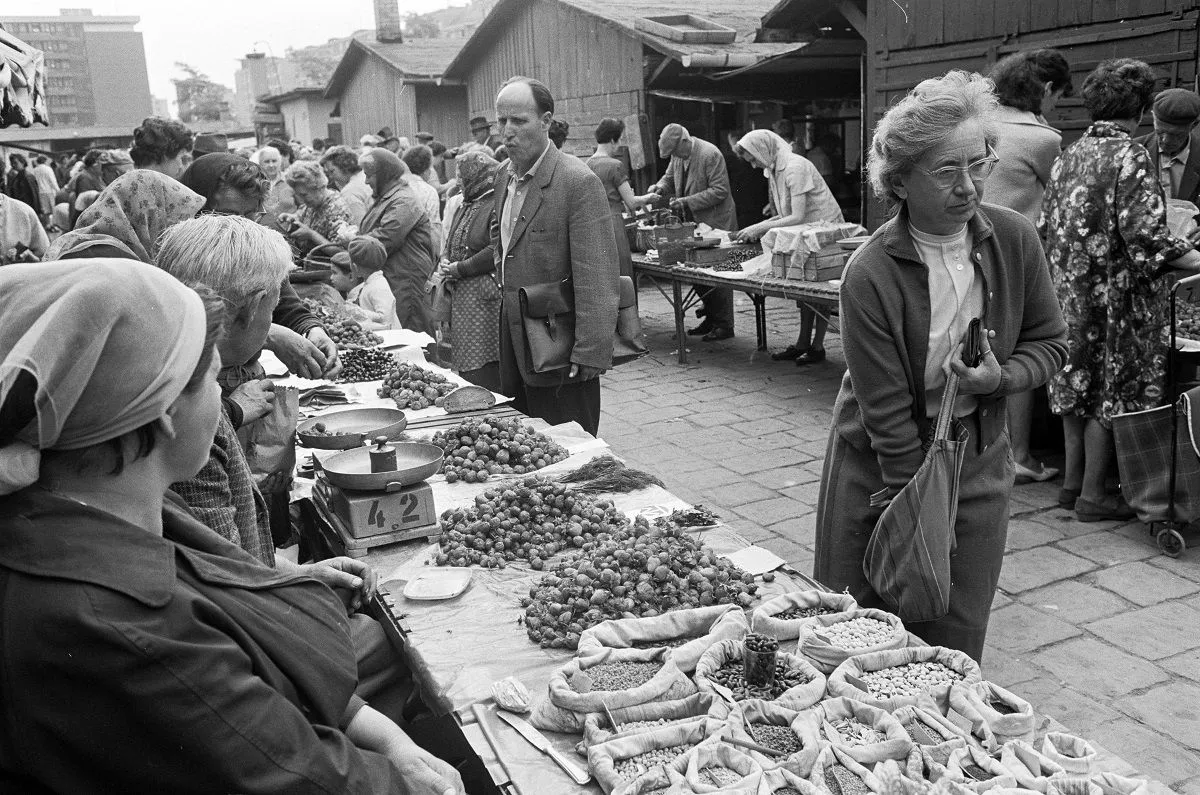 A Fehérvári úti piac Budapesten, 1966-ban /Fotó: Fortepan/ETH Züricha