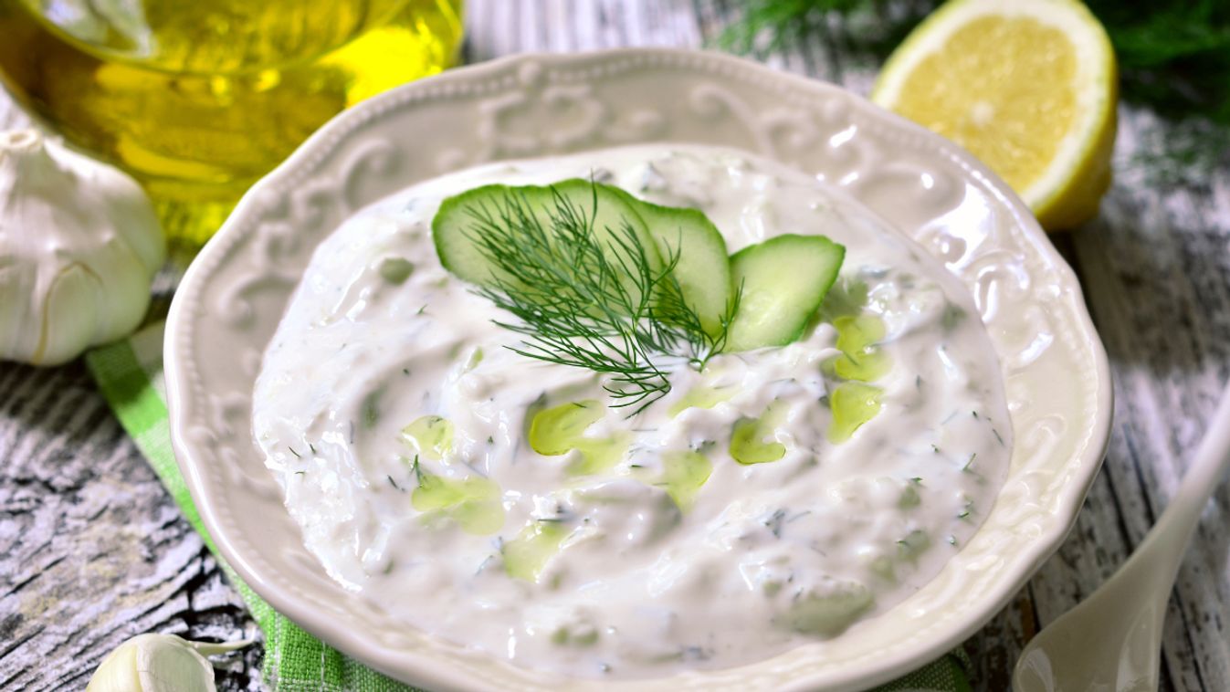 Eredeti tzatziki saláta recept