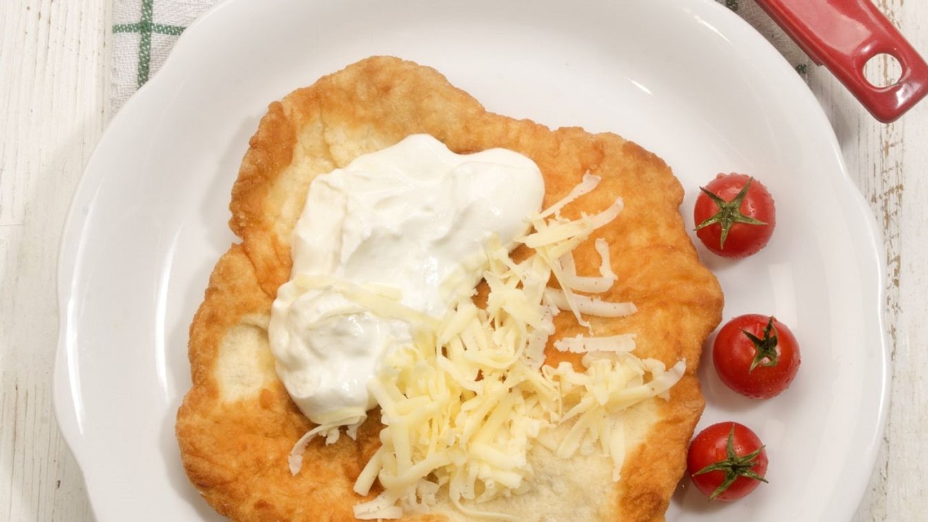 Kefires lángos recept