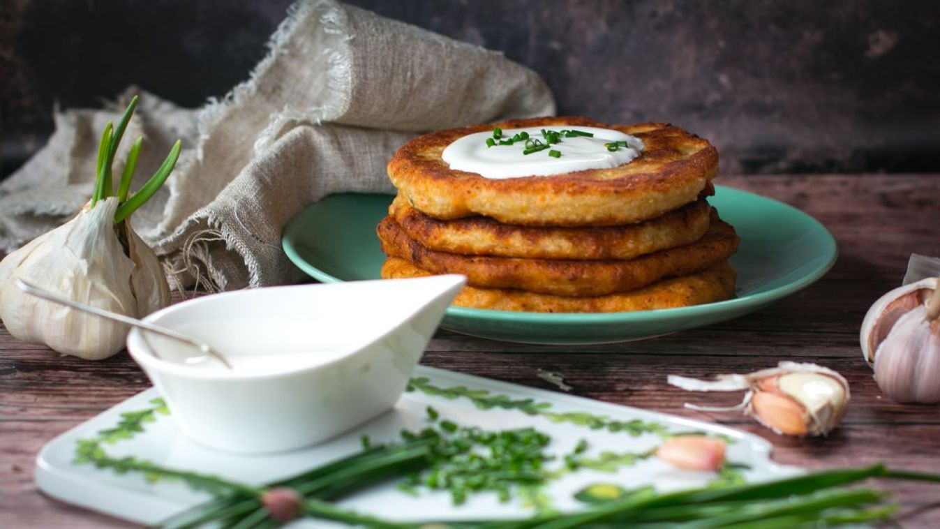 Krumplis-kefires lángos recept