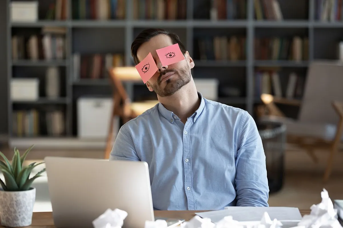 Sokan küzdenek az ebéd után érkező kajakómával /Fotó: Shutterstock