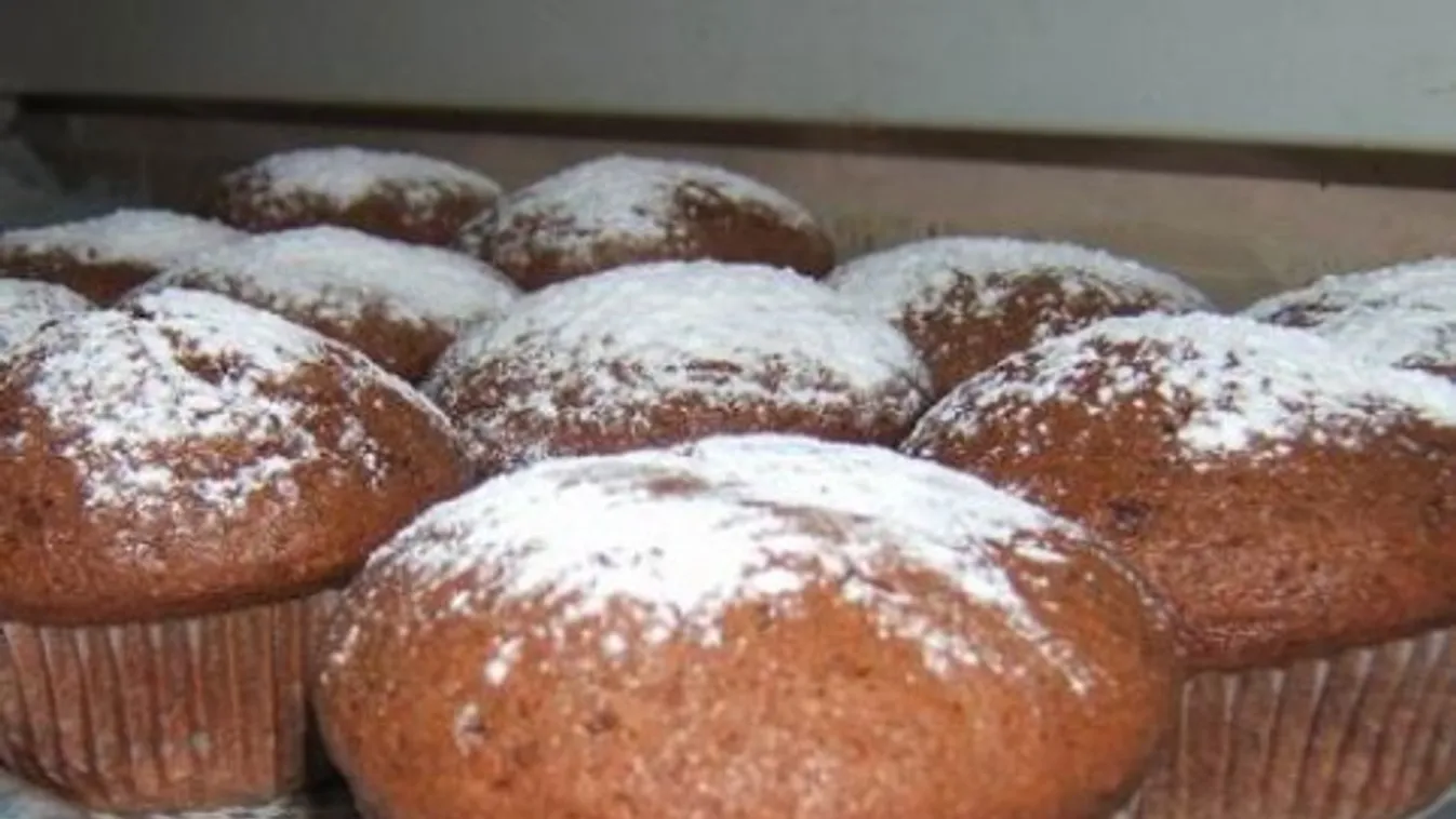 Tejbegrízes csokis muffin