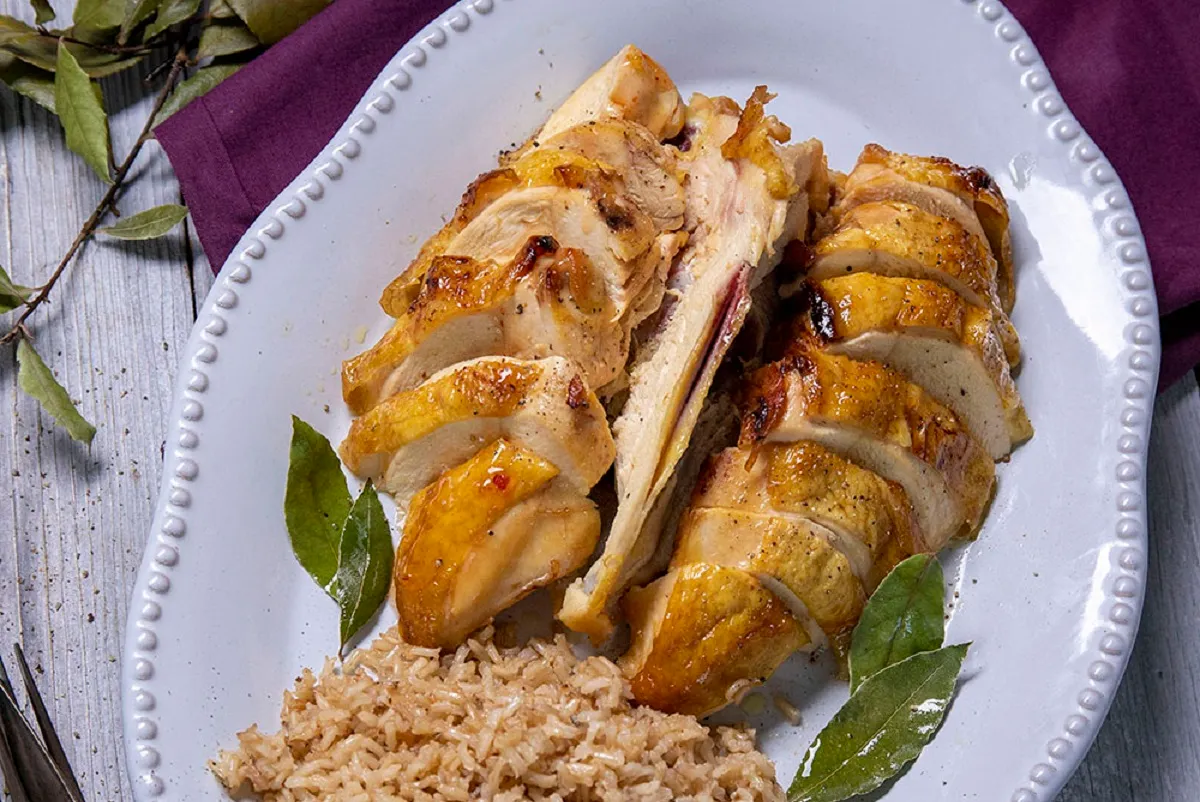 Csontos csirkemell gyömbéres pácban, sütőben sütve recept