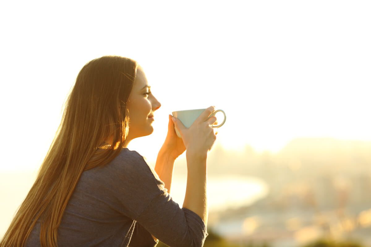 A reggeli napfény feltölt energiával, de a nyugodt alvást is elősegíti /Fotó: Shutterstock