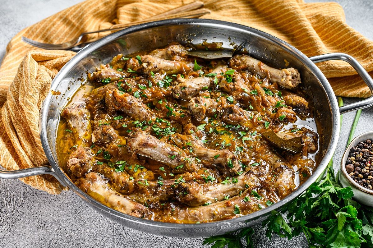 Csirkenyak curry /Fotó: Shutterstock