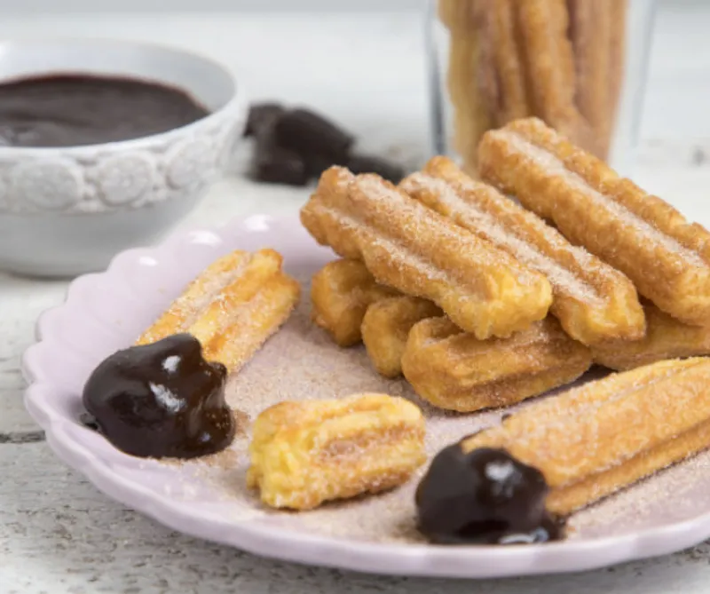 Churros (gofrisütőben sütve)