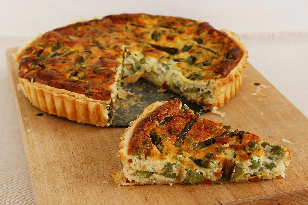 Spárgás-zöldborsós pite recept