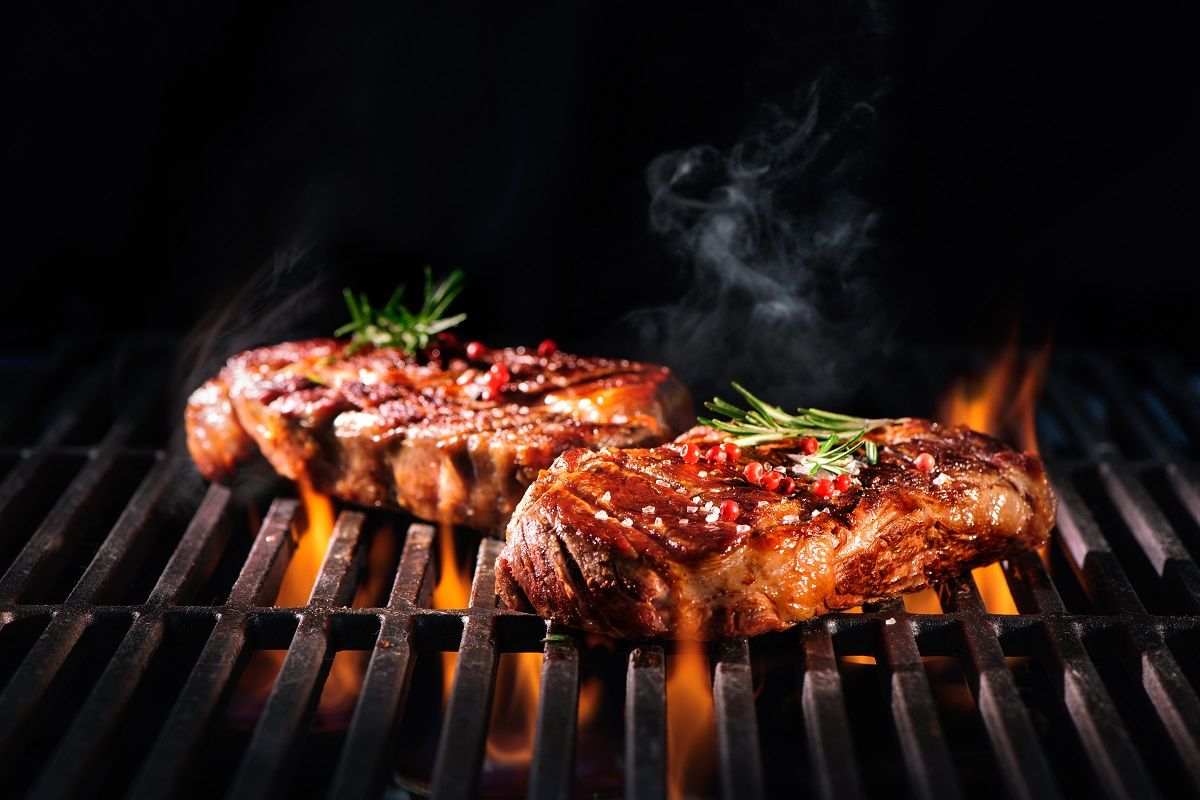 Különleges ízesítésű grillhúsok is lesznek a kínálatban / Fotó: Shutterstock