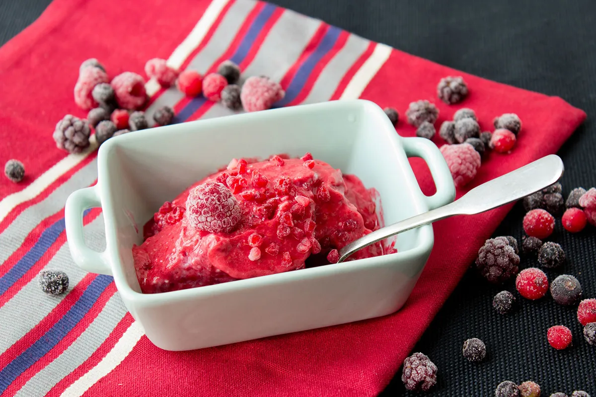 Erdei gyümölcsös fagyi házilag recept