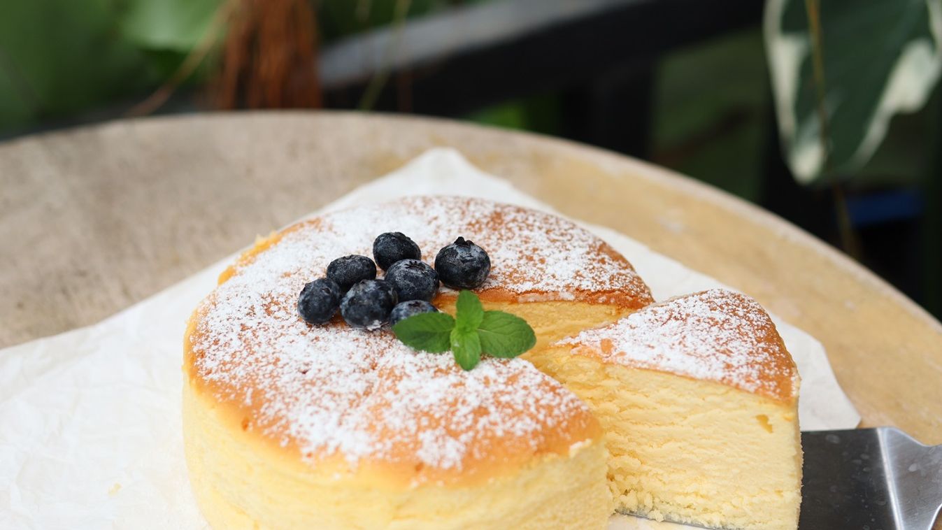 Joghurtos felhő torta: ezért a pihe-puha desszertért van most mindenki oda