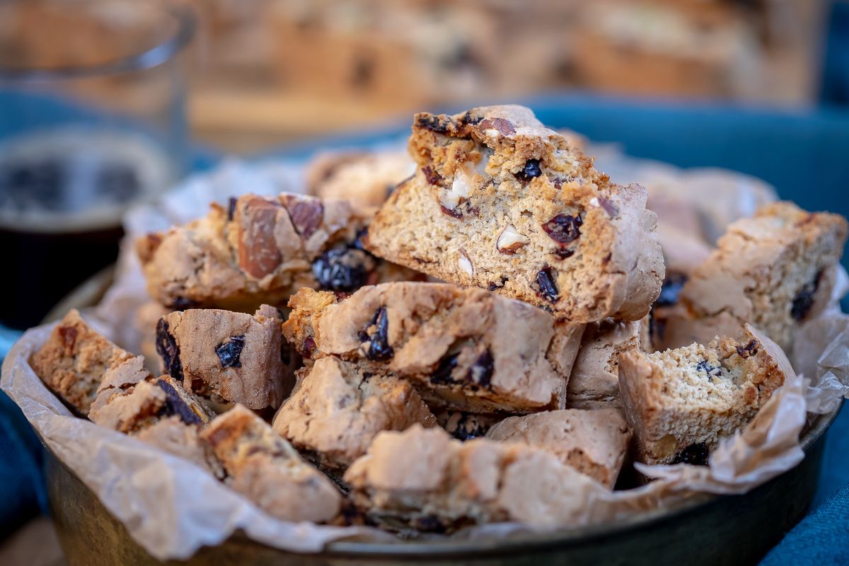 Ropogós, kemény finomság, ami kávéba mártogatva puhul meg: ez a cantuccini / Fotó: Mindmegette