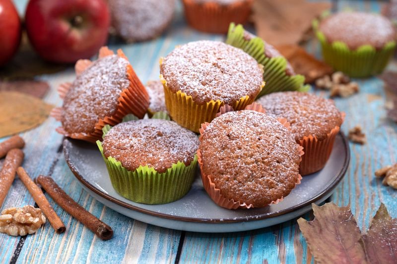 Habkönnyű almás-diós bögrés muffin