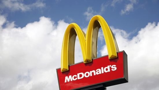 Az árvíz miatt bezárta egyik éttermét a McDonald's