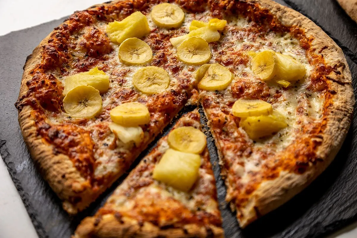 A Trópusi pizza igazi kuriózumnak számít a svédek körében /Fotó: Shutterstock