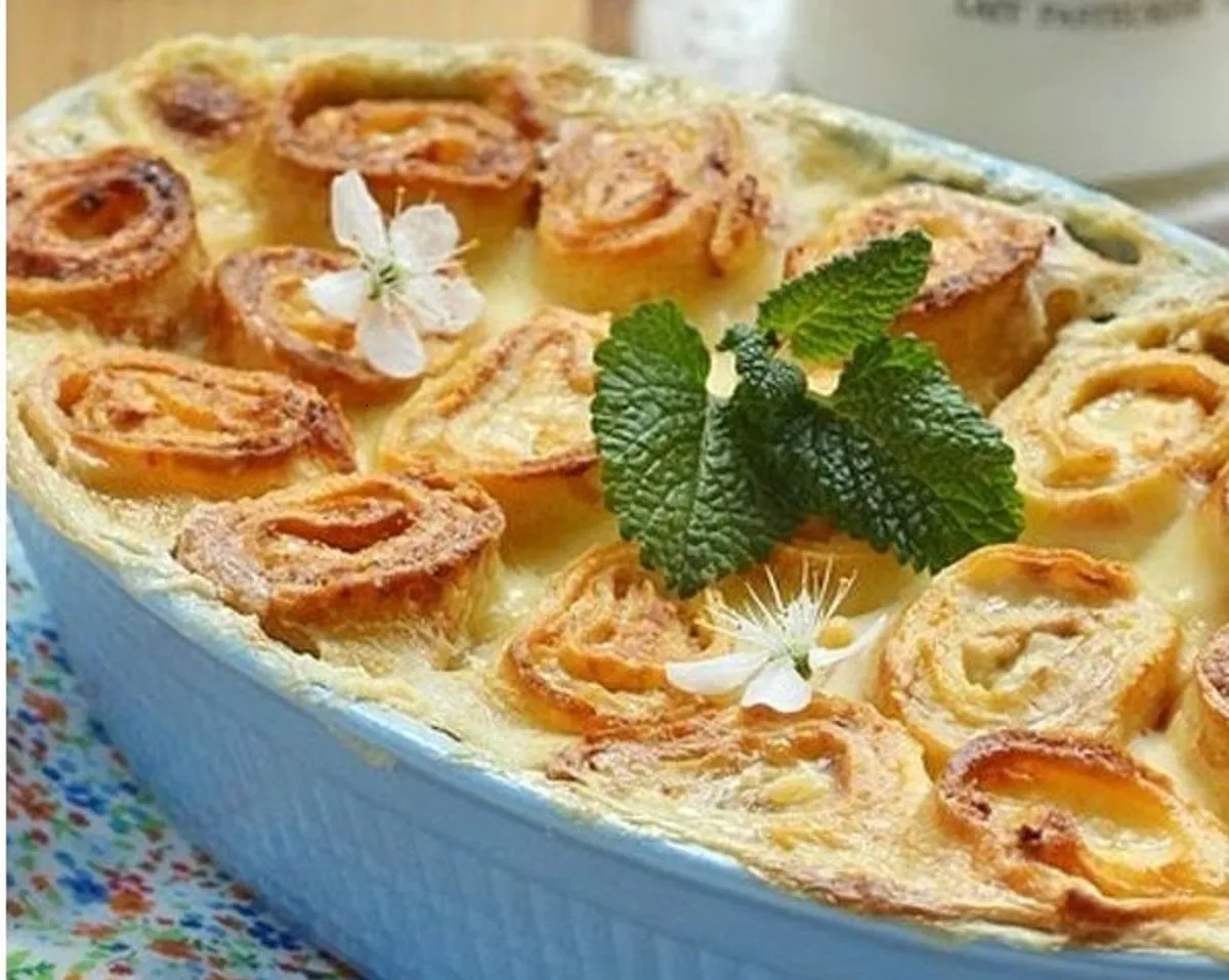 Édes tejfölben sült bögrés palacsinta recept