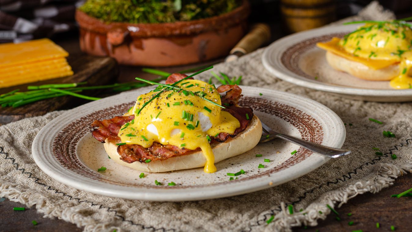 Eggs Benedict (Benedek tojás) recept