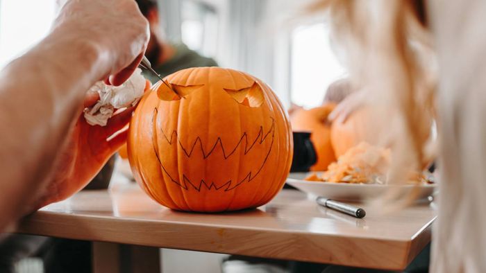 Itt a halloween! 6 szuper tipp tökfaragáshoz