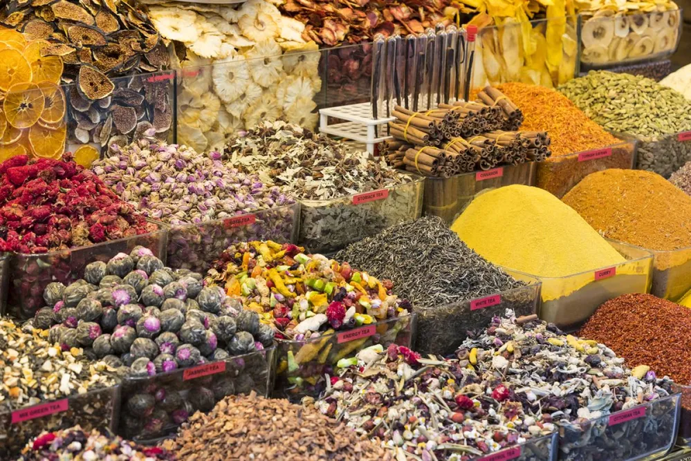 Sweets,And,Spices,On,The,Egyptian,Bazaar,In,Istanbul