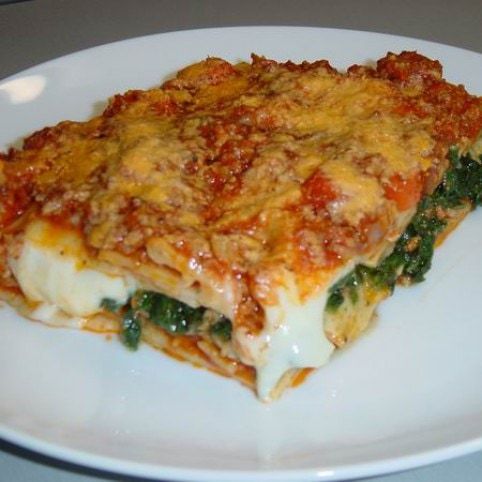 Bolognai ragus-spenótos házi lasagne