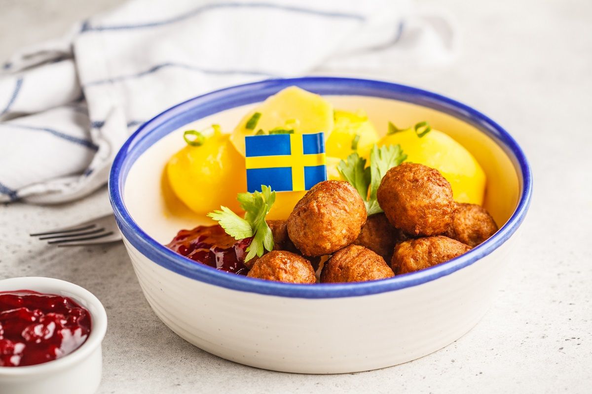 Swedish,Traditional,Meatballs,With,Boiled,Potatoes,And,Cranberry,Sauce.,Swedish