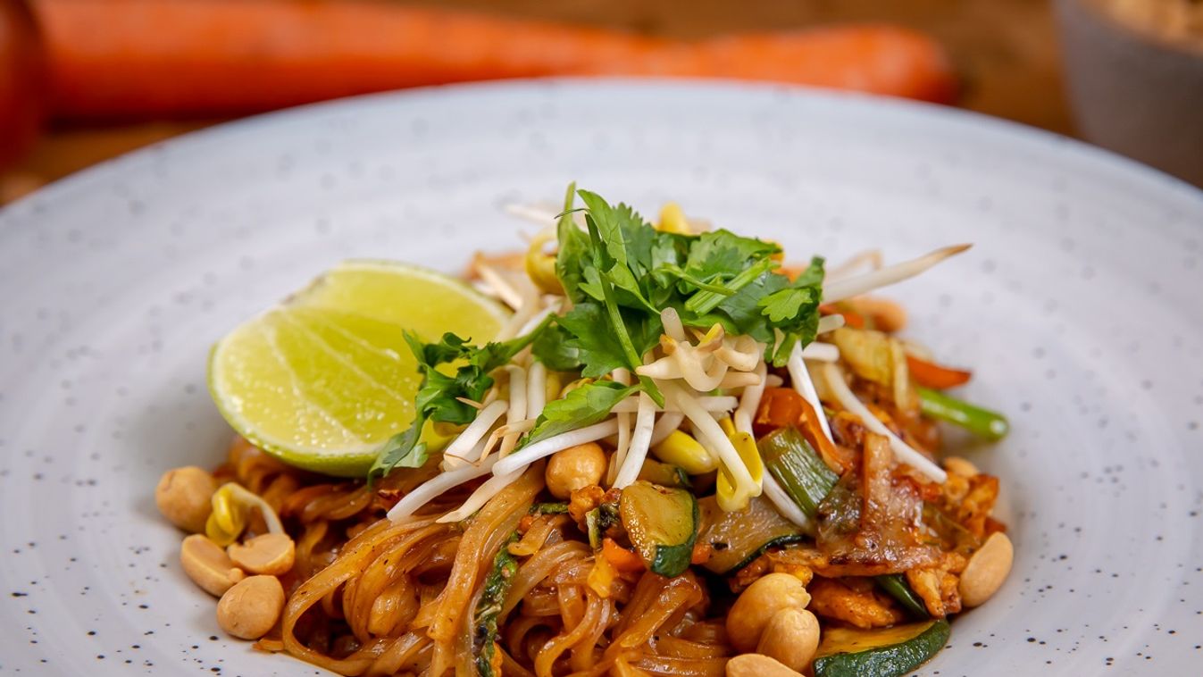 Zöldséges pad thai recept